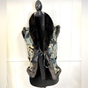 LIKE NEW‼️ Easel Faux Fur Knit Vest